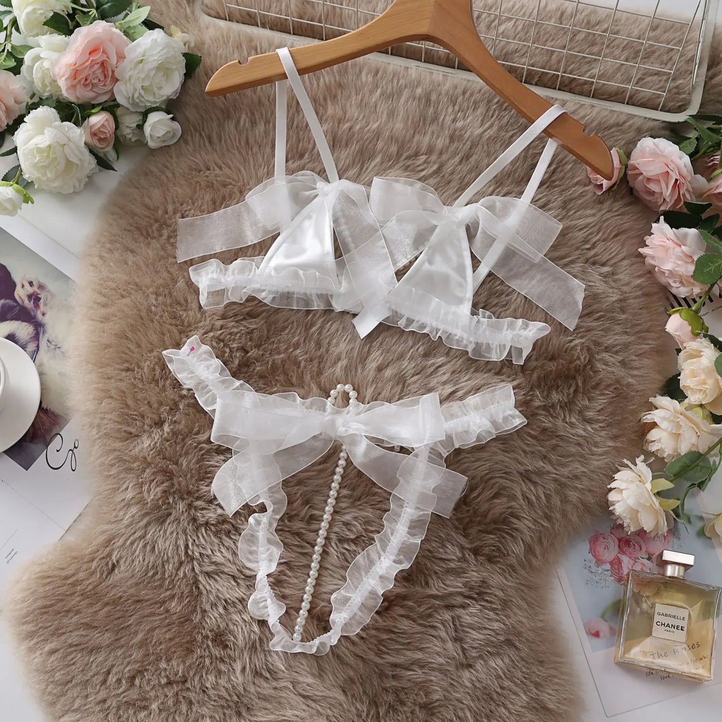 47603717996881|47603718029649|47603718062417